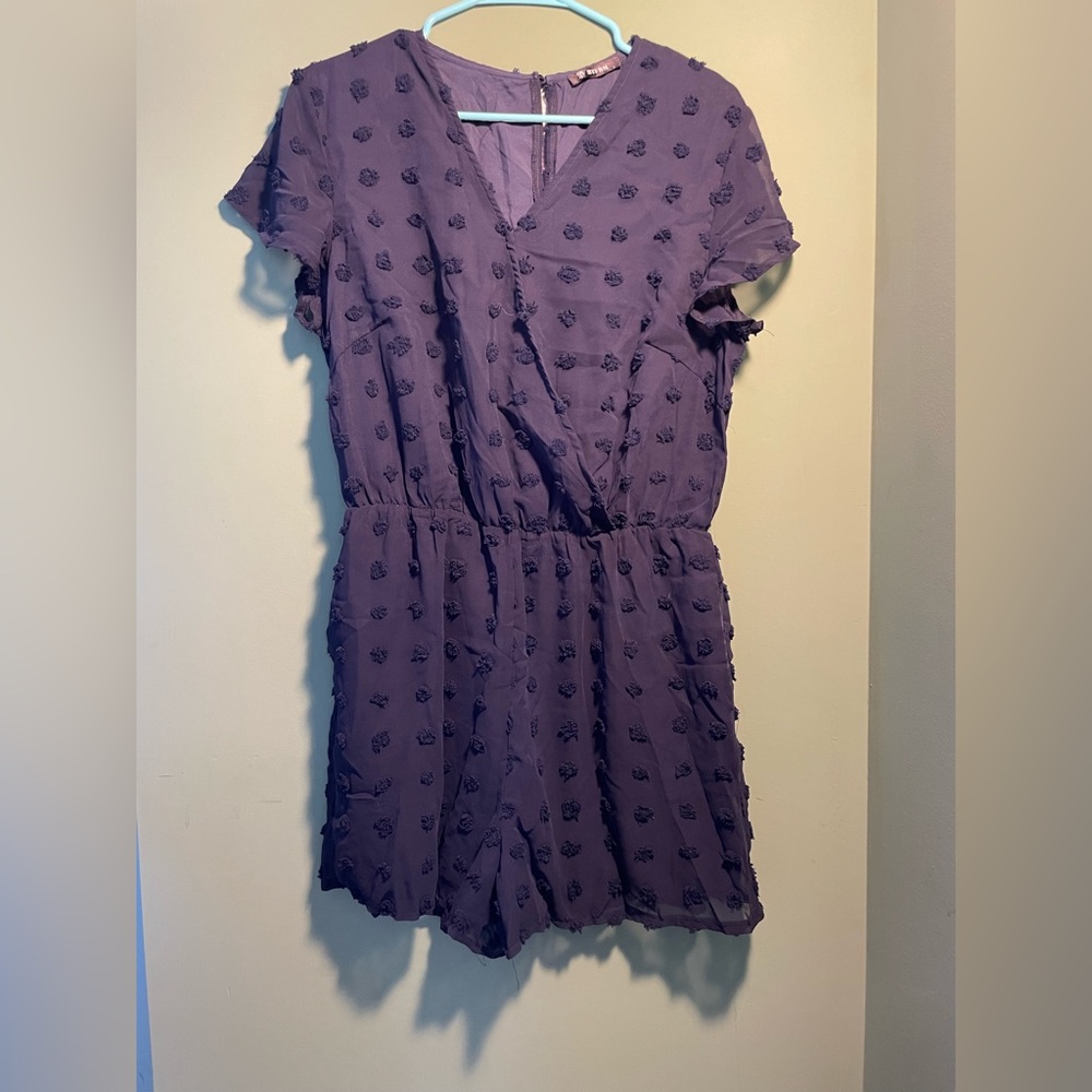 BTFBM ladies, cute navy romper, size L new with tags